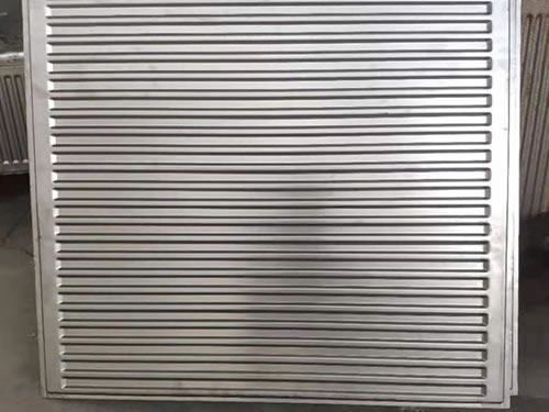 ��ʽɢ����ģ�߼ӹ�